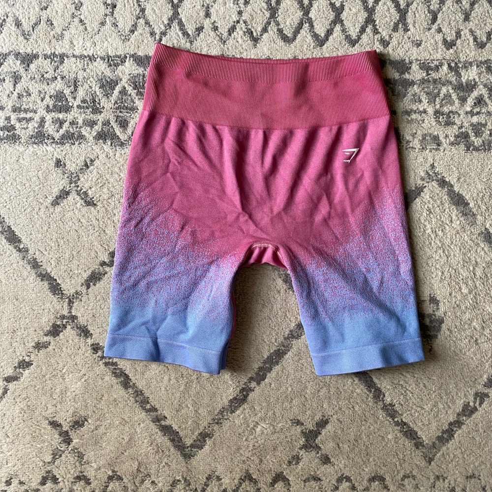 Gymshark Adapt Ombré Seamless Cycle Shorts - Picture 4 of 6